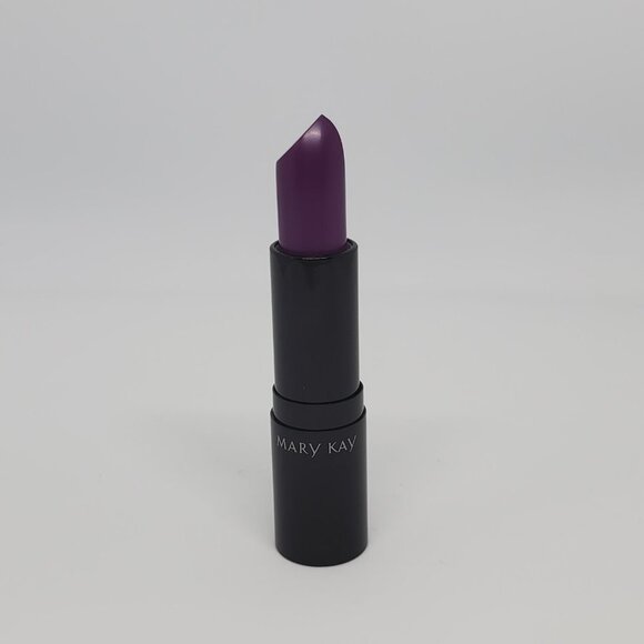 Grazie, Violet Matte Lipstick - Limited Edition Mary Kay - Discontinued - Picture 10 of 11